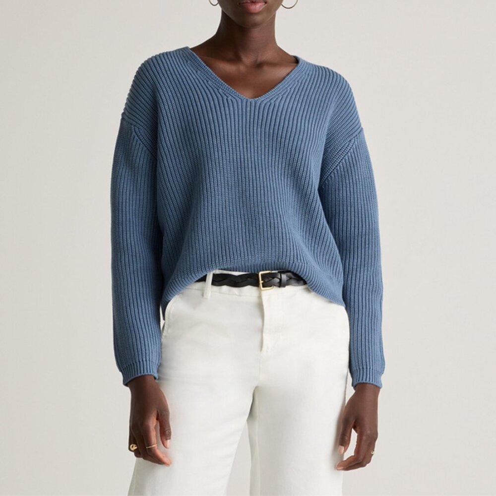 Quince 100% Organic Cotton Fisherman V-Neck Sweater in Glacier Blue